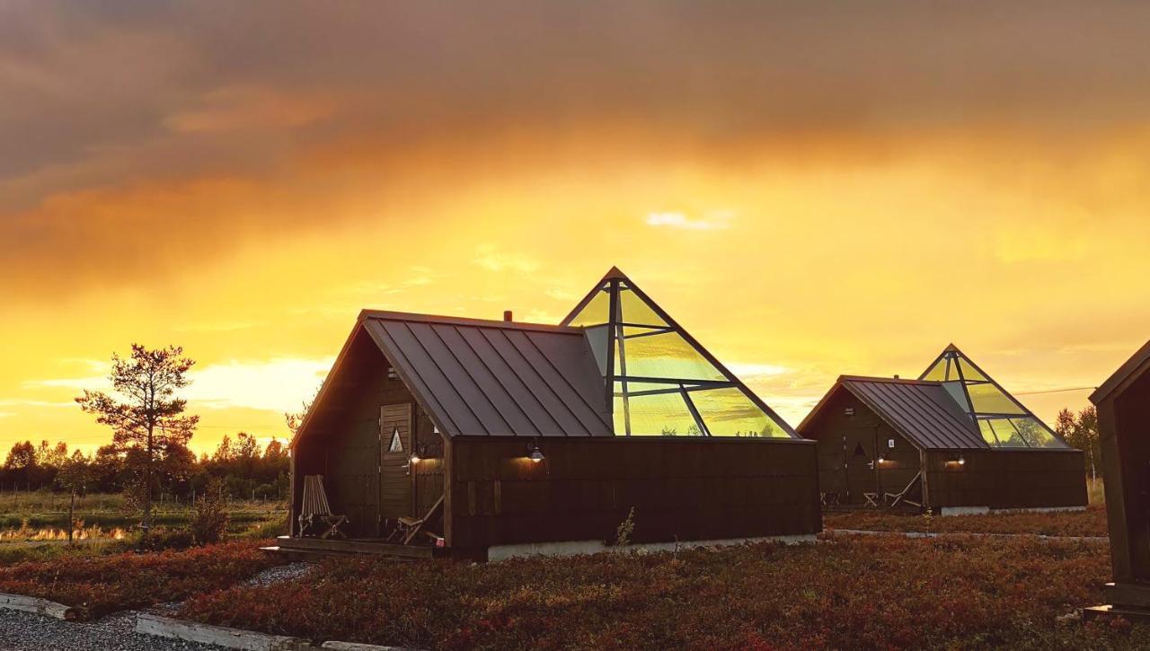 Aurora Pyramid Glass Igloos Kongas Exterior photo